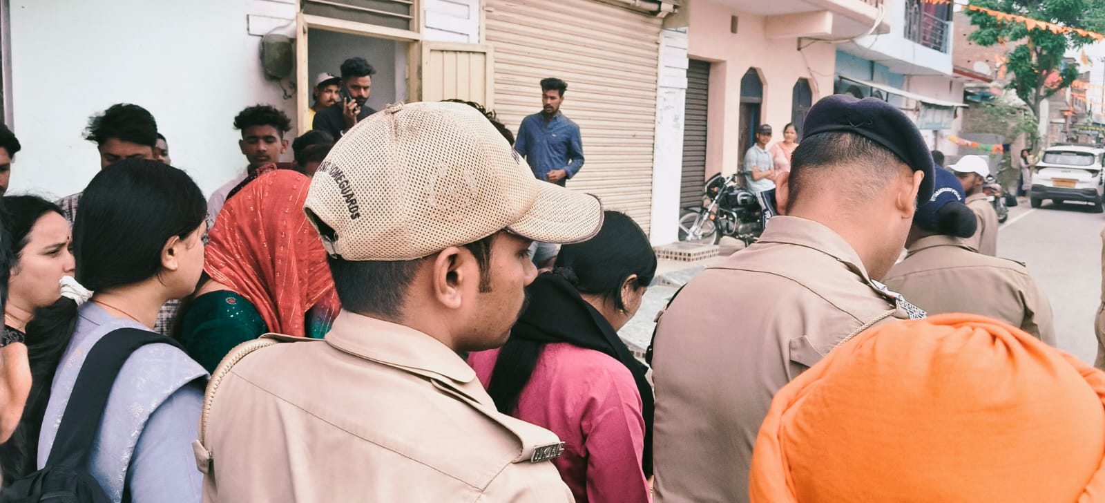 “गदरपुर में नाबालिग निकाह रोका, प्रशासन की तत्परता से बच्ची का रेस्क्यू”