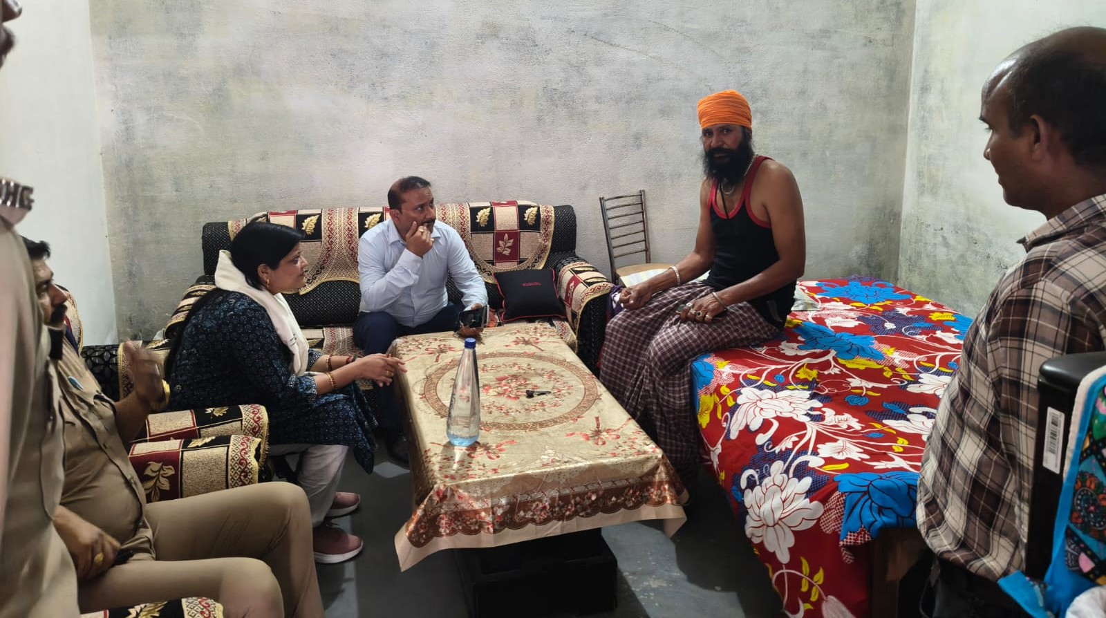 नकली मधुमेह दवा मामले में   डीएम नितिन सिंह भदौरिया  की अपील, पीड़ित आगे आएं और करें शिकायत