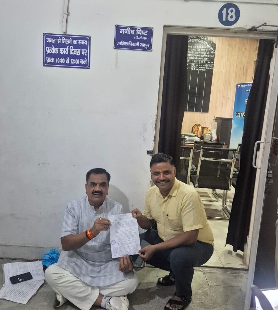 मतदाता सूची में फर्जी आपत्तियों के विरोध में एसडीएम कार्यालय पर धरने पर बैठे राजकुमार ठुकराल निष्पक्ष जांच व दोषियों पर कार्रवाई की मांग, चेतावनी—न्याय नहीं मिला तो करेंगे आमरण अनशन