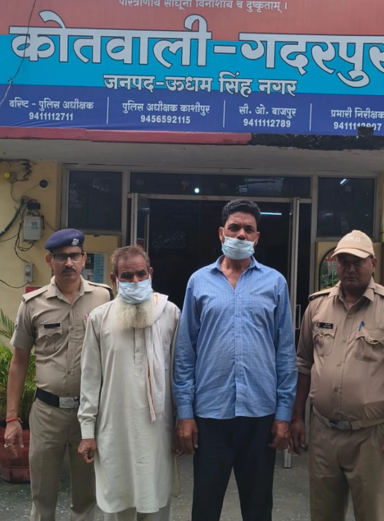 ऑपरेशन प्रहार के तहत गदरपुर पुलिस ने दो वारंटी किए गिरफ्तार न्यायालय से जारी वारंटों पर कार्रवाई, दोनों आरोपियों को पेश किया जाएगा अदालत में