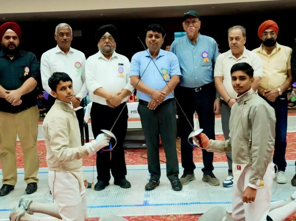 सीबीएसई राष्ट्रीय फेंसिंग चैंपियनशिप का आयोजन जिले और क्षेत्र के लिए अत्यंत गर्व का विषय : DM