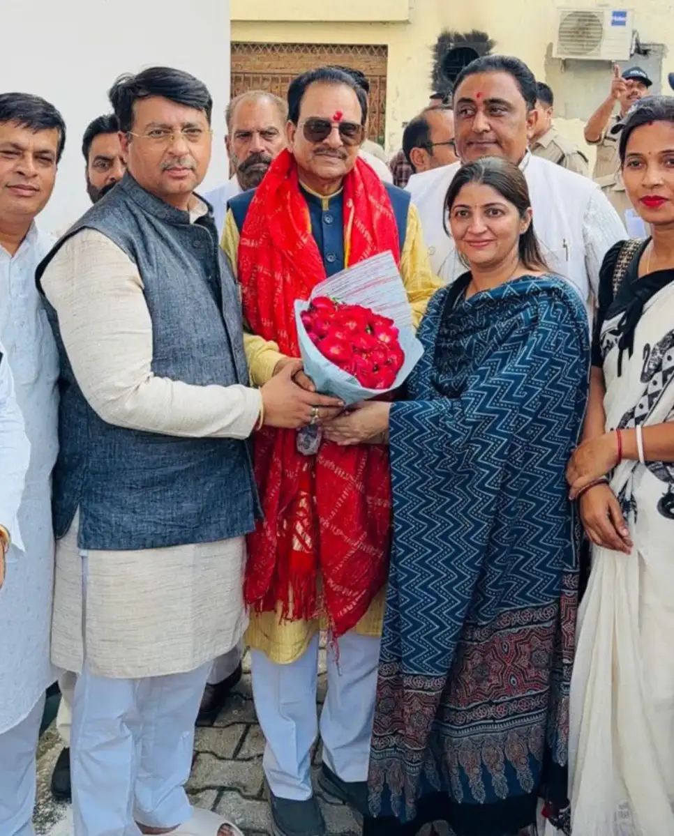 अजय भट्ट के दौरे से गरमाई गदरपुर की सियासत, चुनावी रणनीति पर कार्यकर्ताओं से संवाद